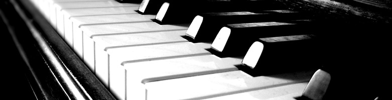 Whitaker Piano Service of Ellensburg, Washington: Piano Keys Image